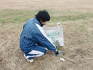 富士川河川敷清掃活動